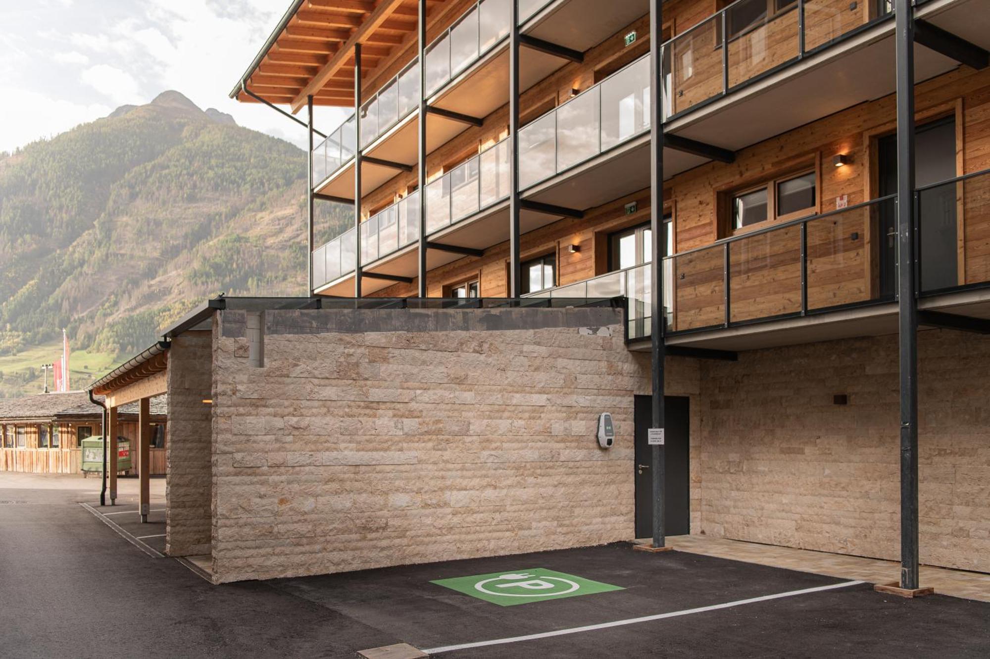 Alpenparks Montana Apartments Matrei in Osttirol Eksteriør billede